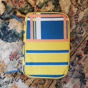 NWT Sonia Kashuk Plaid make up case